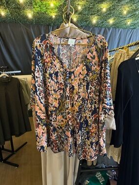 Shop the Mint V-Neck Floral Print Tunic Top - Navy & Coral